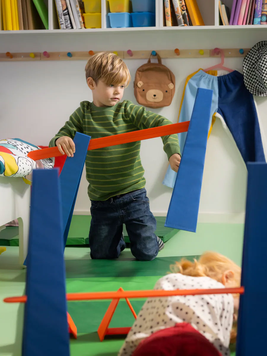 A fun, colourful and well-organised children’s room - IKEA